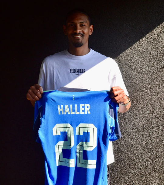 Sebastien Haller AFC Ajax 21/22 away shirt