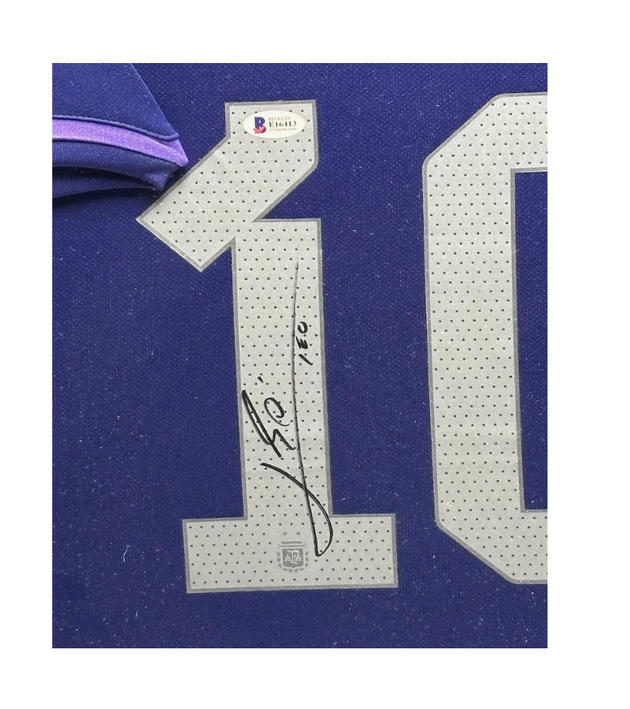 Lionel Messi Argentinien 22/23 gerahmtes Auswärtstrikot 