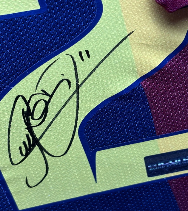 Tres Amigos FC Barcelona 14/15 Heimtrikot mit Rahmen 
