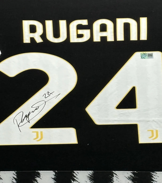 Daniele Rugani Juventus 23/24 framed home shirt 