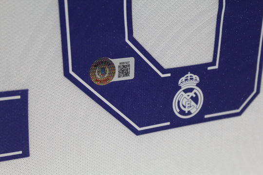 Luka Modric Real Madrid 21/22 Framed Home Shirt