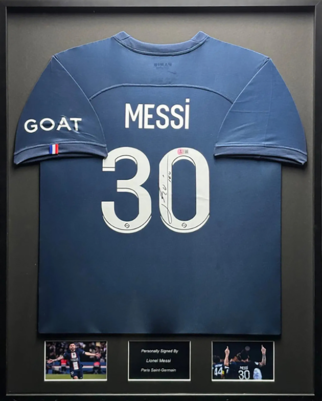 Lionel Messi Paris Saint Germain 22/23 Framed Home Shirt