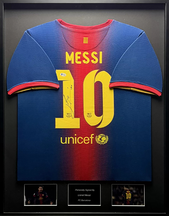 Lionel Messi FC Barcelona 12/13 framed home shirt 