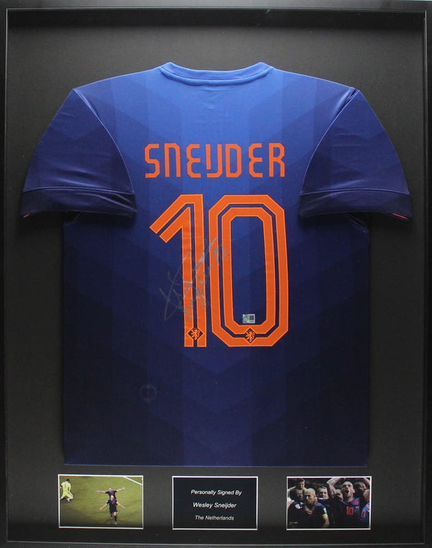 Wesley Sneijder Netherlands 14/15 framed away shirt 